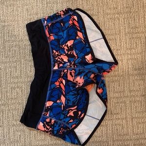 Lululemon Speed Short 2.5 inch